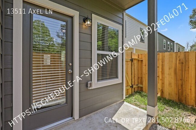 Building Photo - 13511 Axel Ln