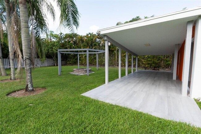 Building Photo - 6297 NW 69th Way