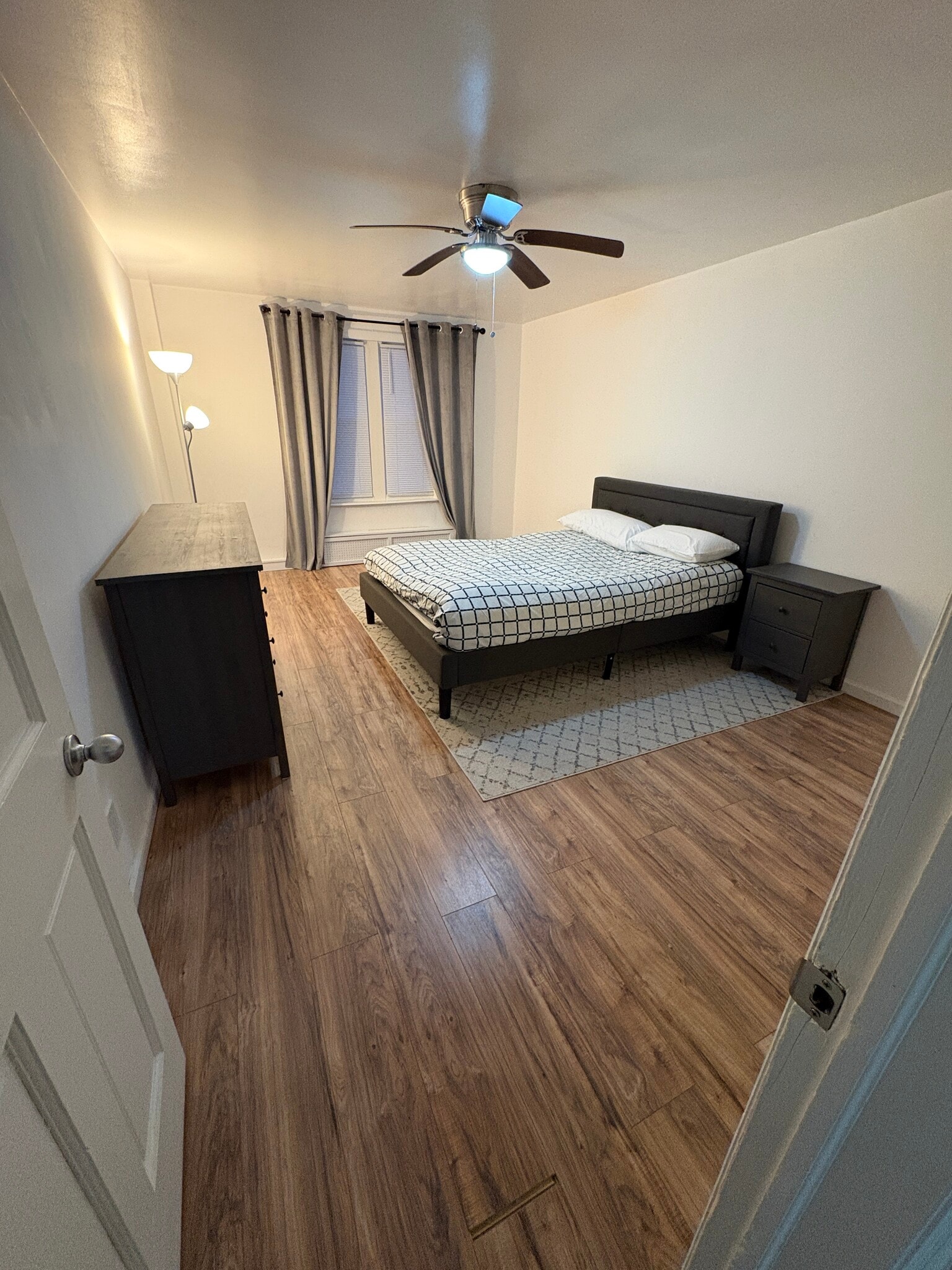 Building Photo - 10815 63rd Rd