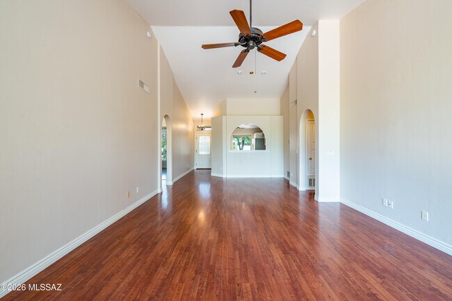 Building Photo - 11776 N Labyrinth Dr