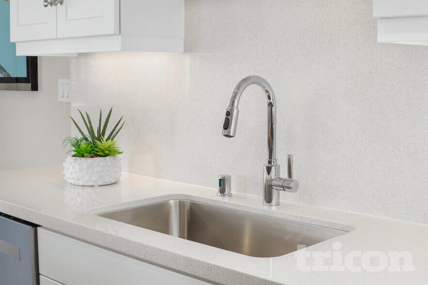 Building Photo - 24935 Vermijo Ct