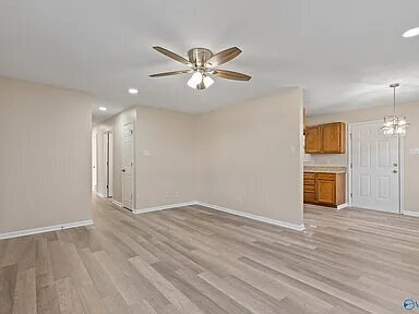 Building Photo - Coming soon!!! "Delightful 3-Bed Retreat in Huntsville with Spacious Living - 1101 Sq Ft!"