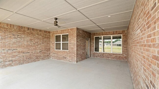 Building Photo - 213 Olde Ml Ct