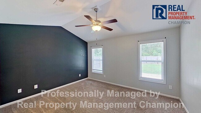 Building Photo - Perfect 3 BD 2 BA Home Just Minutes from MCAS Cherry Point