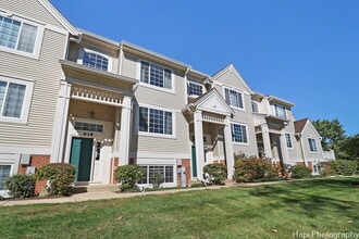 Building Photo - 619 Cary Woods Cir