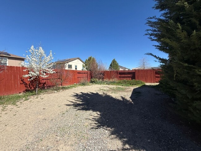 Building Photo - Charming 3 Bed / 2 Bath Single-Story Home in Reno ( off Military Rd)