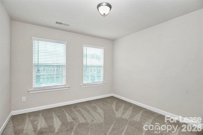 Building Photo - 9328 Glenburn Ln