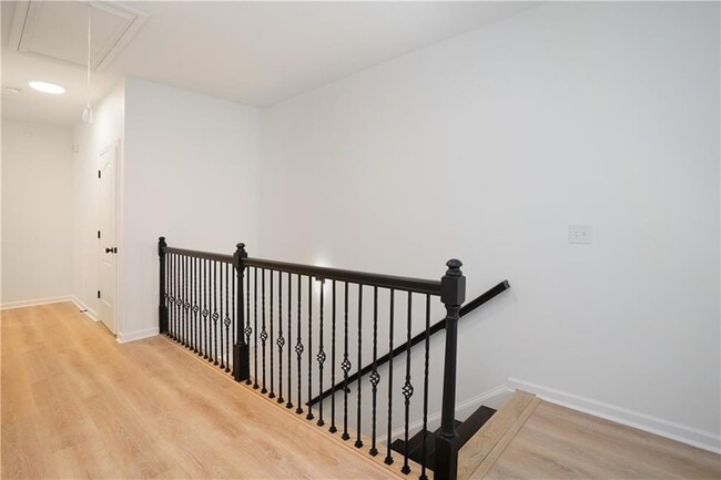 Building Photo - 949 Opelousas Way
