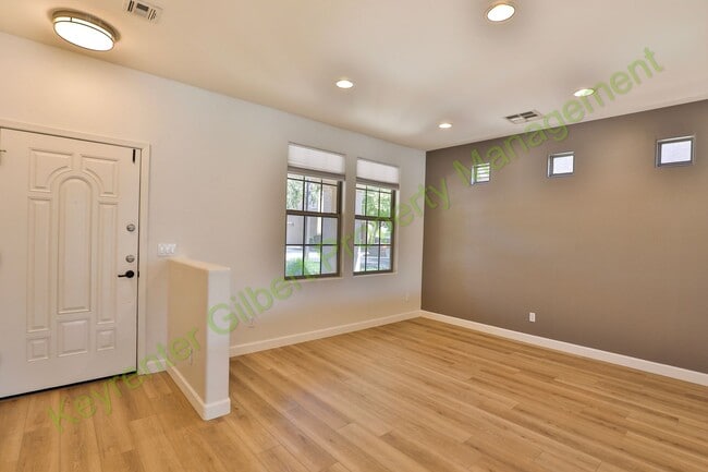 Building Photo - Beautiful Lyons Gate Home w/ Three Communi...