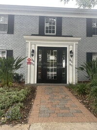 Building Photo - 296 Lewfield Cir