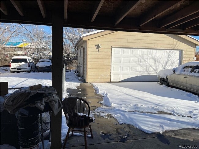 Building Photo - 1250 S Ames St