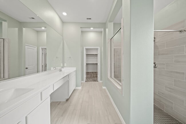 Building Photo - 2427 Madera Landing Ln