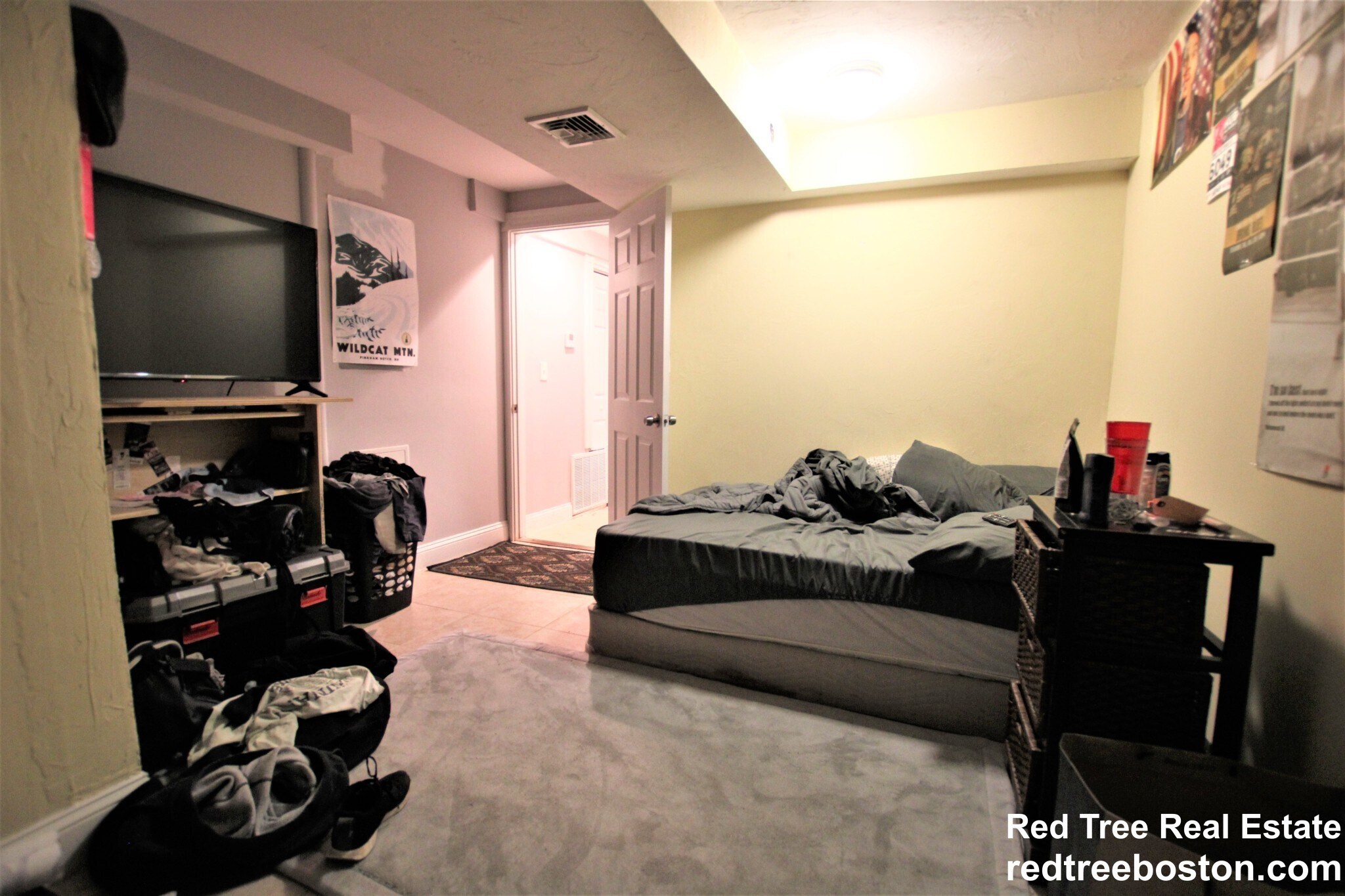 Building Photo - 17 Parker Hill Ave