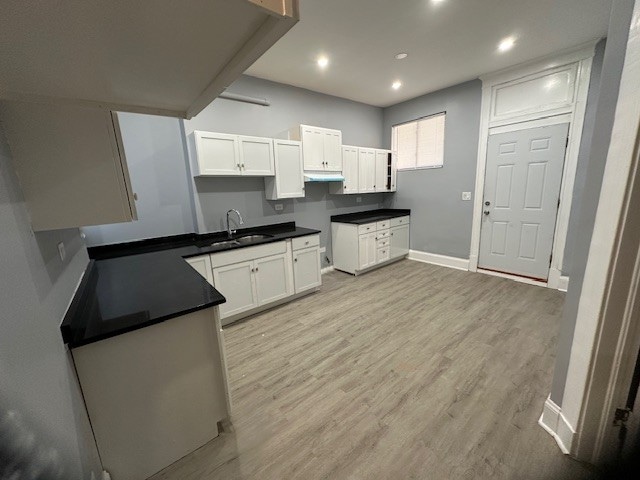 Building Photo - 1945 S Kedzie Ave