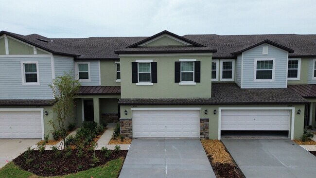 Building Photo - 10347 Honey Hammock Wy