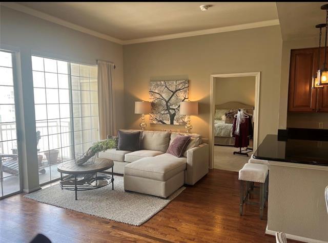 Building Photo - 3225 Turtle Creek Blvd