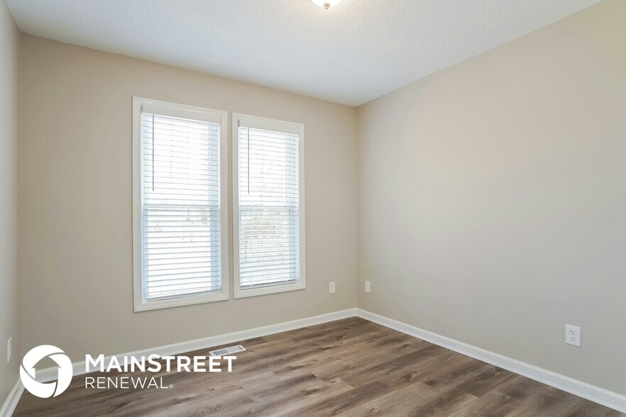 Building Photo - 1402 Mandolin Pl