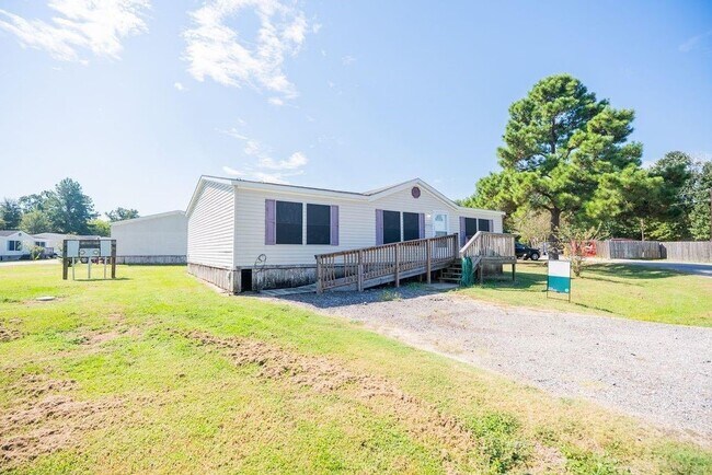 Building Photo - 30627 Vilma Ln