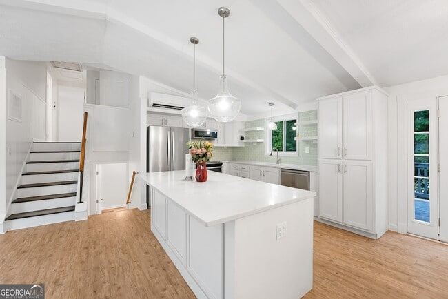 Building Photo - 203 Loblolly Ct