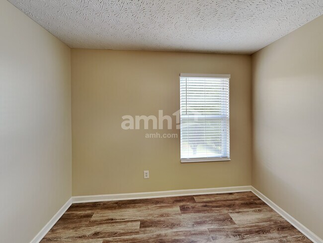 Building Photo - 5676 Canal Bridge Dr