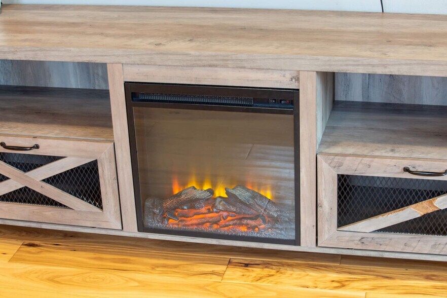 Building Photo - 941 Brush Hollow Rd