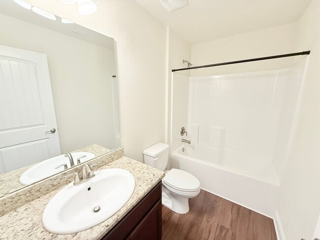 Building Photo - 3-Bedroom Home - Carmell Ridge