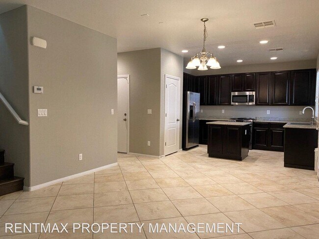 Building Photo - 4 br, 2.5 bath House - 688 CALAMUS PALMS PL