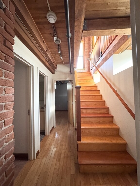 Building Photo - 1 Envelope Terrace