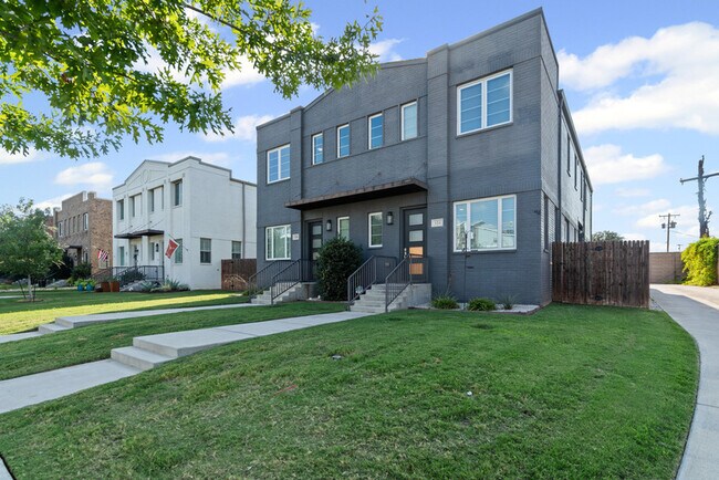Building Photo - 126 Wimberly St