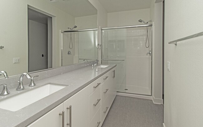 Building Photo - 3138 Asto Pl
