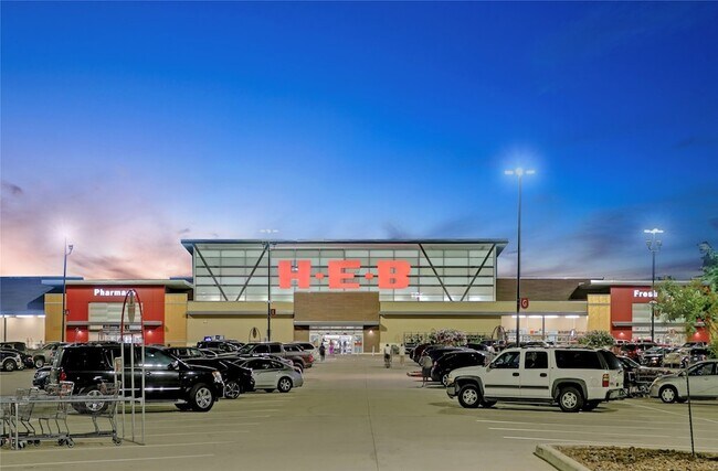 Building Photo - 2001 Holcombe Blvd