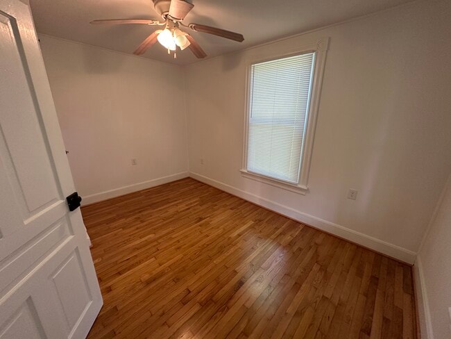 Building Photo - 1483 Hickory Creek Rd