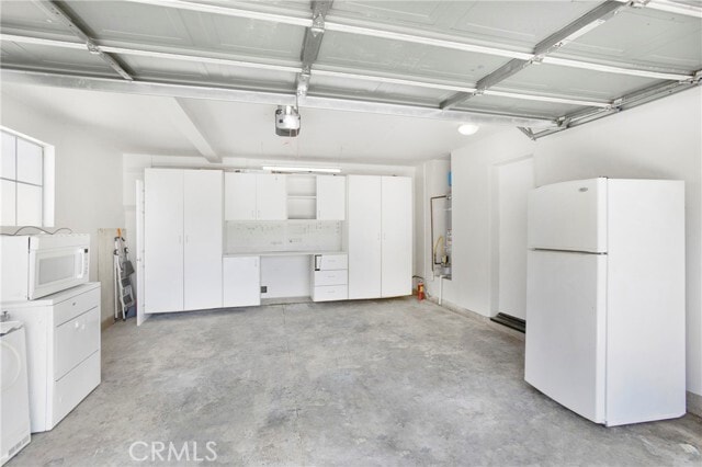 Building Photo - 64 Rue Fontaine