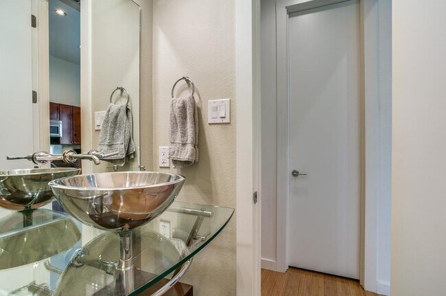 Building Photo - 744 Cannen John Ln