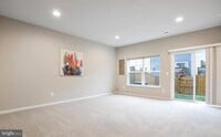 Building Photo - 105 Pintangle Ct