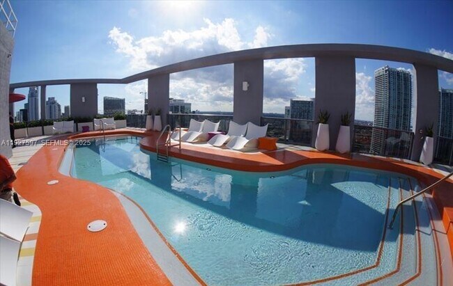 Building Photo - 31 SE 6th St