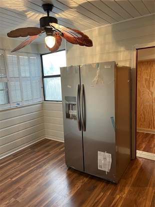 Building Photo - 2201 Virginia Dr