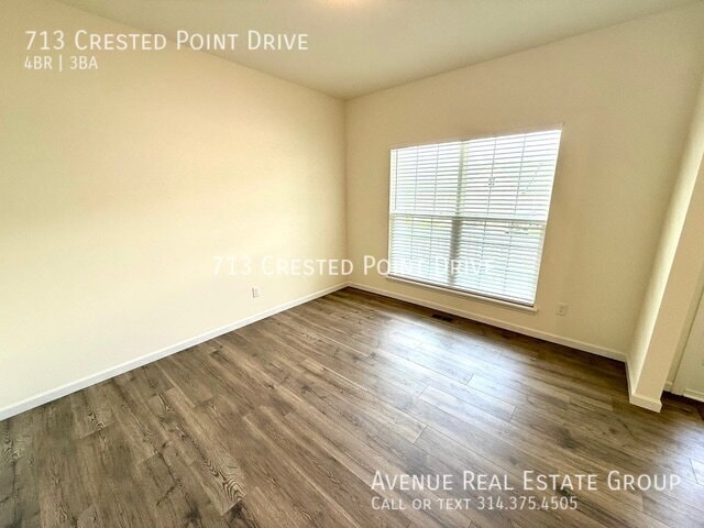 Building Photo - 713 Crested Pt Dr