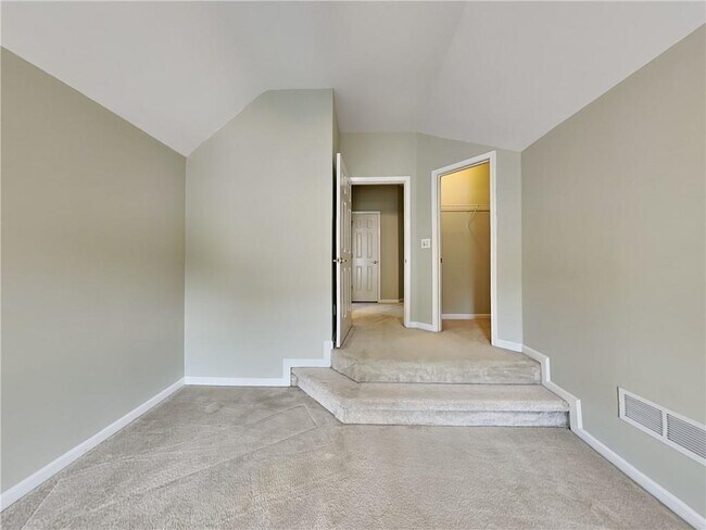 Building Photo - 3475 Grove Park Dr