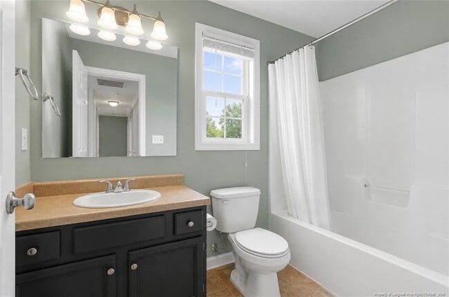 Building Photo - 1500 Seabiscuit Dr