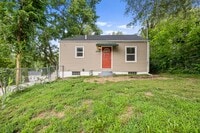 Building Photo - 2 Bedroom for Rent in Des Moines