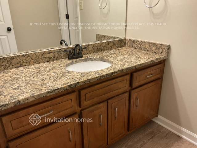 Building Photo - 130 Morning Mist Way