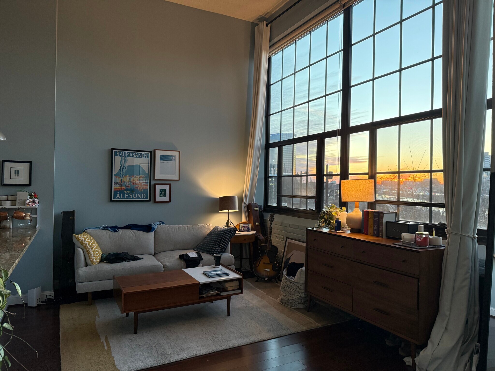 Building Photo - 2429 Locust St