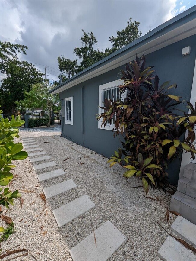 Building Photo - 790 NW 60th St