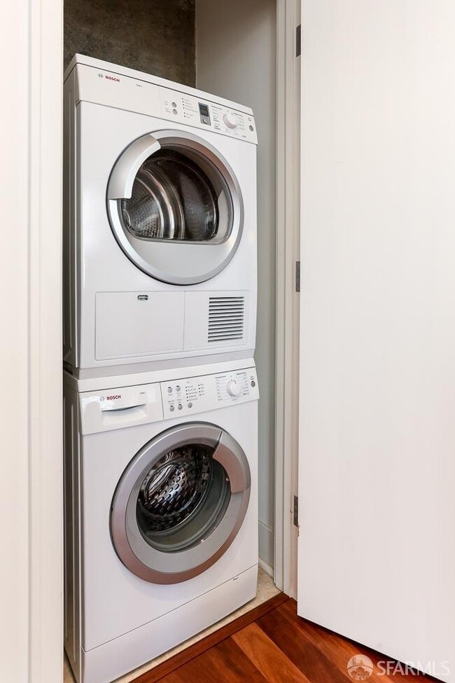 Building Photo - 74 New Montgomery St