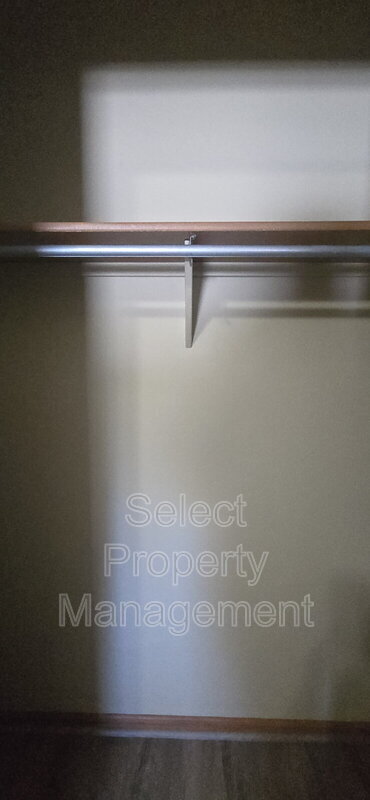 Building Photo - 5308 Gardenview Ave