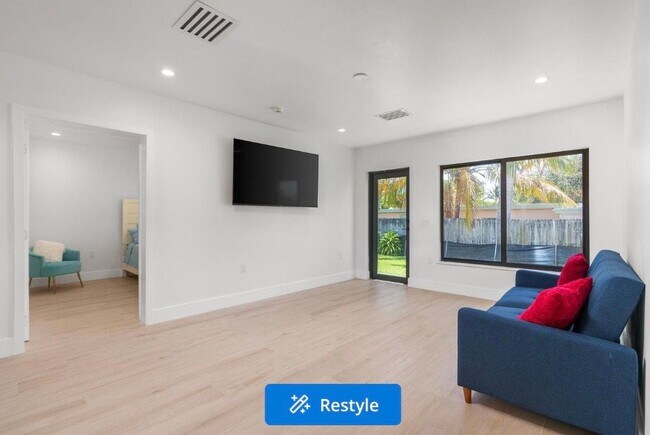Building Photo - 303 De Carie St
