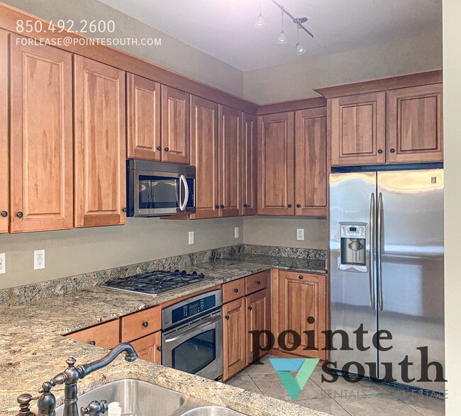 Building Photo - $500 OFF First Full Month's Rent!