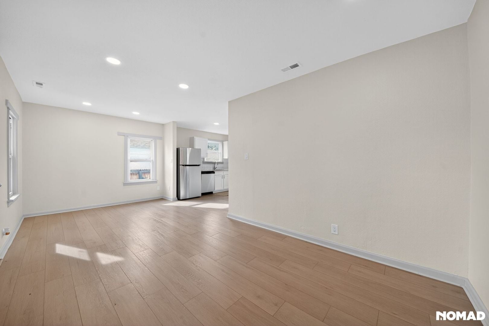 Building Photo - 4325 S Cherokee St