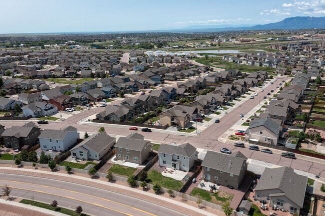 Building Photo - 7256 Red Cardinal Loop